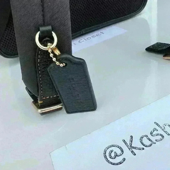 Coach Backpack With Souvenir Patches In Blocked Signature - Picture 6 of 12